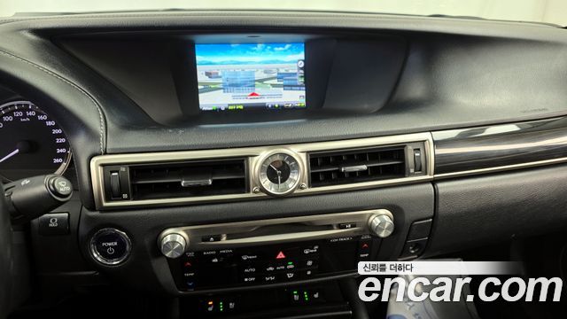 Lexus GS450h Supreme L10 2013 — фото 14