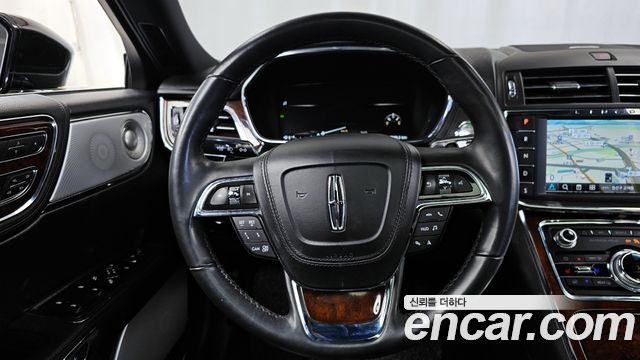 Lincoln Continental (X) 3.0 AWD 2019 — фото 13