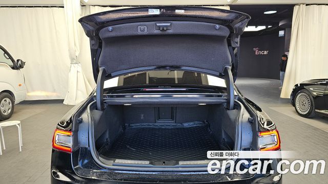 Lincoln Continental (X) 3.0 AWD 2019 — фото 20