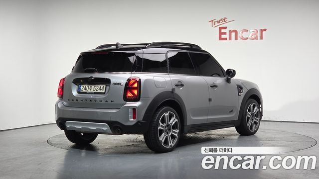 MINI Cooper S Countryman ALL4 Classic 2nd 2024 — фото 2