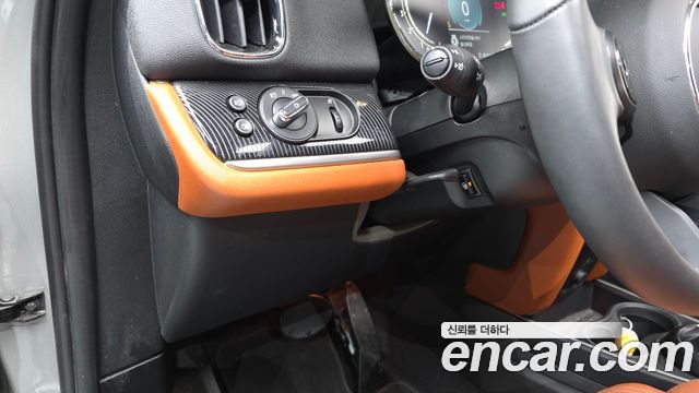 MINI Cooper S Countryman ALL4 Classic 2nd 2024 — фото 13
