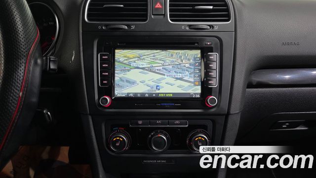 Volkswagen Golf (VI) 1.6 TDI Blue Motion StyleEdition 2013 — фото 14