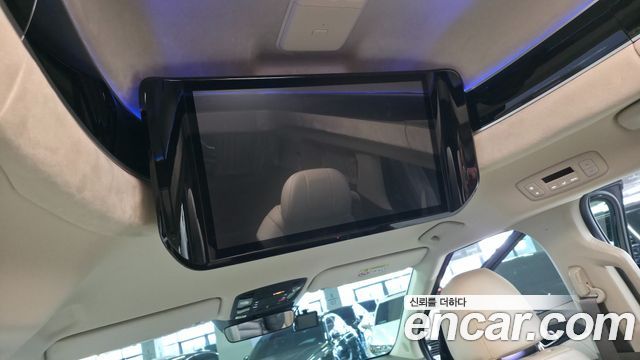 Kia Carnival (IV) Gasoline 7-Seater Hi-Limousine Signature 2023 — фото 16