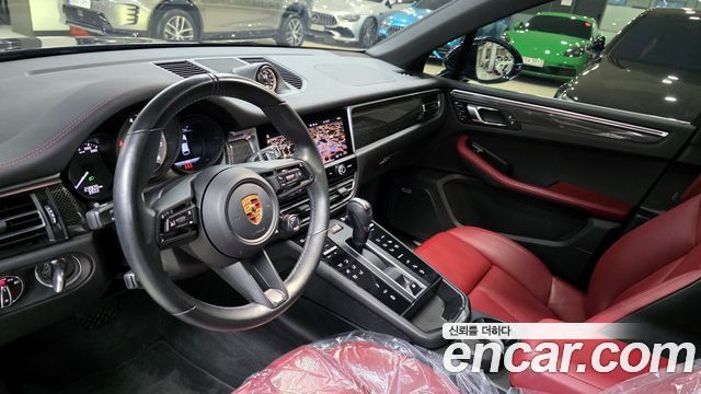Porsche Macan 2.9 S 2022 — фото 15