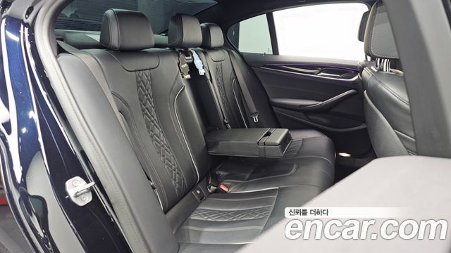 BMW 5 Series (G30) 523d xDrive M Sport 2021 — фото 12