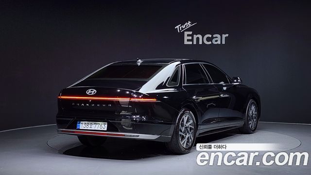 Hyundai Grandeur (GN7) 2,5 Gasoline 2WD Premium 2023 — фото 2