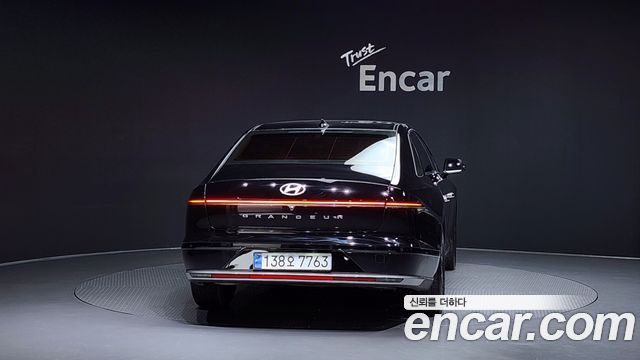 Hyundai Grandeur (GN7) 2,5 Gasoline 2WD Premium 2023 — фото 4
