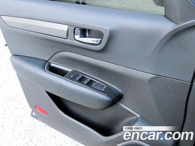 Renault Korea QM6 2.0 GDe LE Signature 2WD 2023 — фото 15