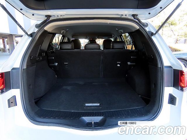 Renault Korea QM6 2.0 GDe LE Signature 2WD 2023 — фото 22