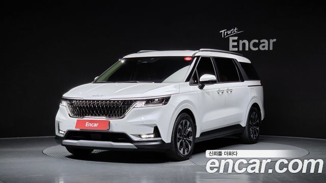 Kia Carnival (IV) Gasoline 9-Seater Prestige 2023 — фото 1