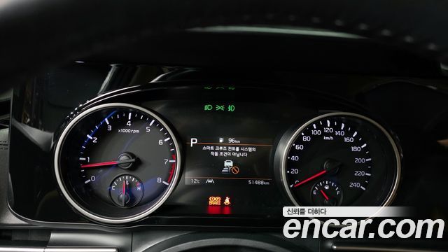 Kia Carnival (IV) Gasoline 9-Seater Prestige 2023 — фото 8