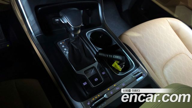Kia Carnival (IV) Gasoline 9-Seater Prestige 2023 — фото 9