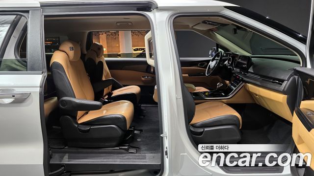 Kia Carnival (IV) Gasoline 9-Seater Prestige 2023 — фото 10