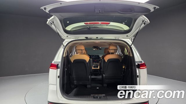 Kia Carnival (IV) Gasoline 9-Seater Prestige 2023 — фото 20