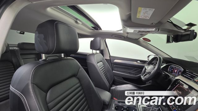 Volkswagen Passat GT (B8) 2.0 TDI Prestige 2022 — фото 16