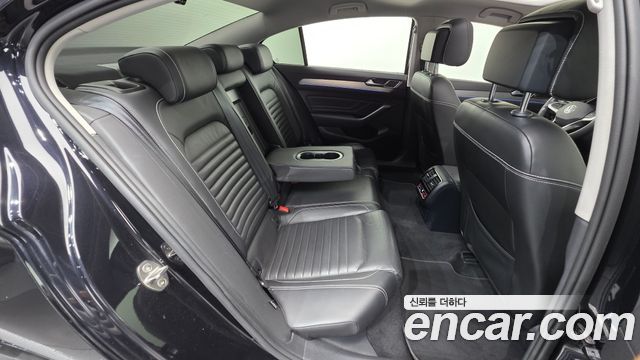 Volkswagen Passat GT (B8) 2.0 TDI Prestige 2022 — фото 23