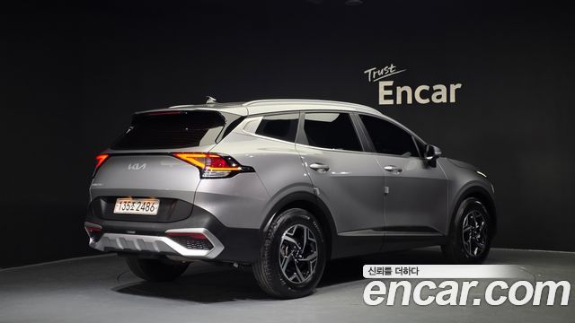 Kia Sportage (V) Diesel 2.0 2WD Prestige 2022 — фото 2