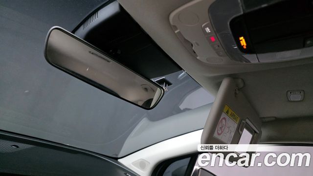 Kia Sportage (V) Diesel 2.0 2WD Prestige 2022 — фото 17