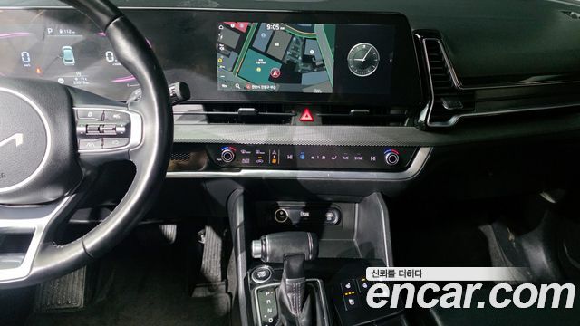 Kia Sportage (V) Diesel 2.0 2WD Prestige 2022 — фото 19