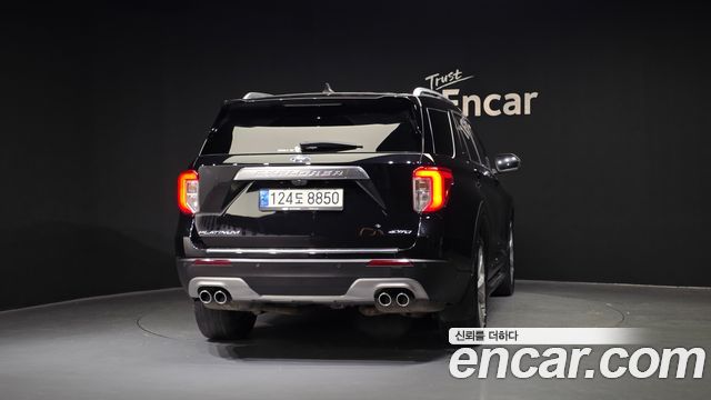 Ford Explorer (VI) 3.0 Platinum 4WD 2021 — фото 4