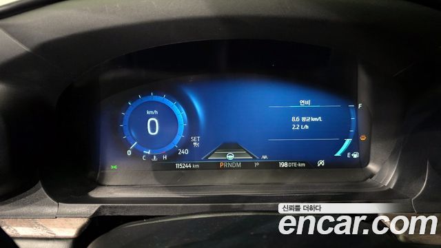 Ford Explorer (VI) 3.0 Platinum 4WD 2021 — фото 8