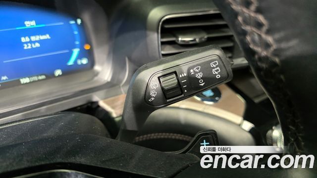 Ford Explorer (VI) 3.0 Platinum 4WD 2021 — фото 16