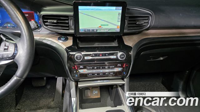 Ford Explorer (VI) 3.0 Platinum 4WD 2021 — фото 19