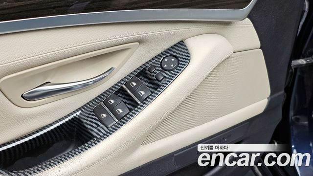 BMW 5 Series (F10) 520d xDrive Luxury 2014 — фото 18