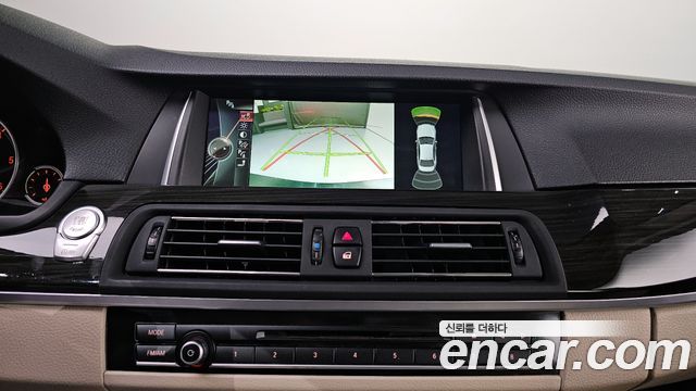 BMW 5 Series (F10) 520d xDrive Luxury 2014 — фото 20