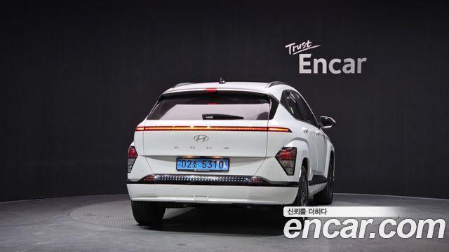 Hyundai Kona Electric (SX2) Long Range Premium 2023 — фото 4