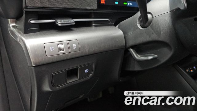 Hyundai Kona Electric (SX2) Long Range Premium 2023 — фото 17