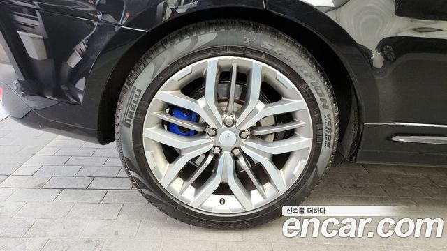 Land Rover Range Rover Sport (II) 5.0 SVR 2017 — фото 5