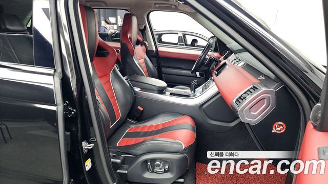 Land Rover Range Rover Sport (II) 5.0 SVR 2017 — фото 11