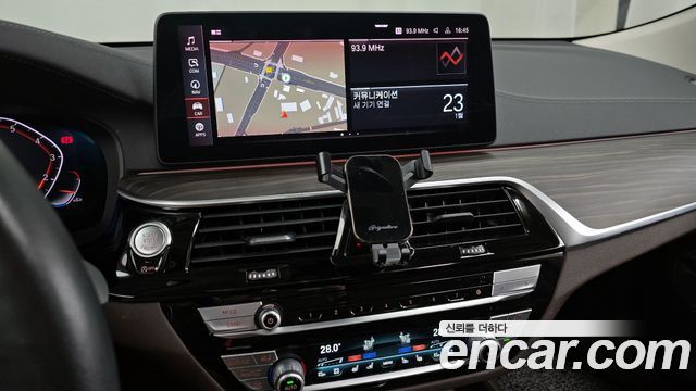 BMW 6 Series GT (G32) 630i xDrive Luxury 2022 — фото 14