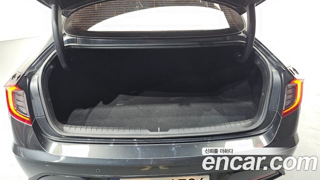 Hyundai Sonata (DN8) 2.0 Premium Plus 2021 — фото 20