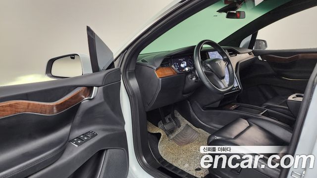 Tesla Model X Long Range 2019 — фото 11
