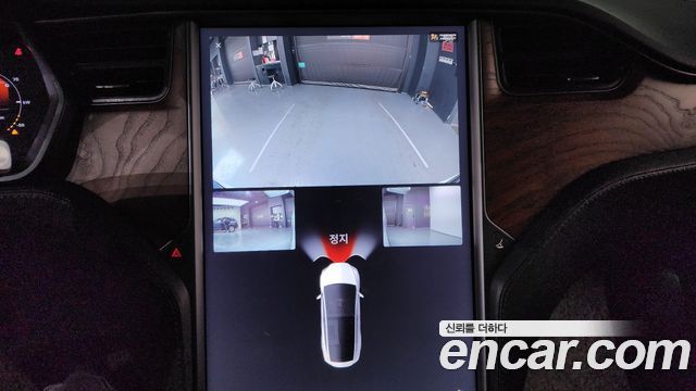 Tesla Model X Long Range 2019 — фото 16