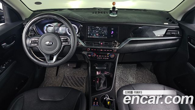 Kia Niro 1.6 HEV Prestige 2021 — фото 7
