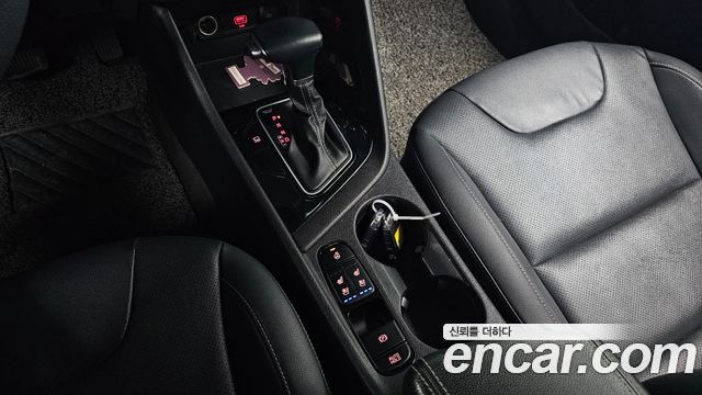 Kia Niro 1.6 HEV Prestige 2021 — фото 9
