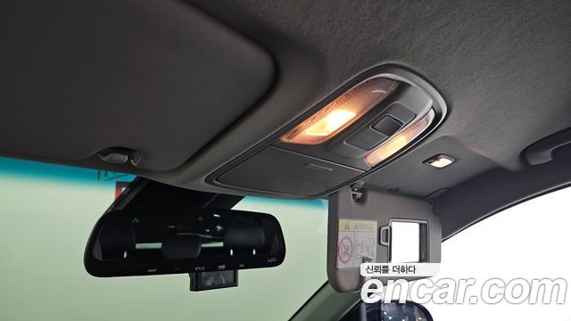 Kia Niro 1.6 HEV Prestige 2021 — фото 16