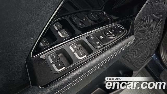 Kia Niro 1.6 HEV Prestige 2021 — фото 17