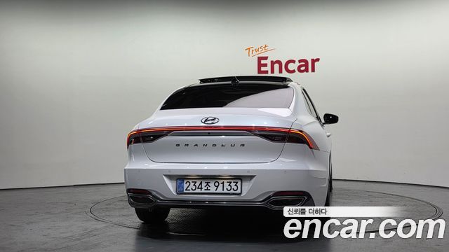 Hyundai Grandeur (IG) 3.0 LPi Rent Car Premium 2022 — фото 4