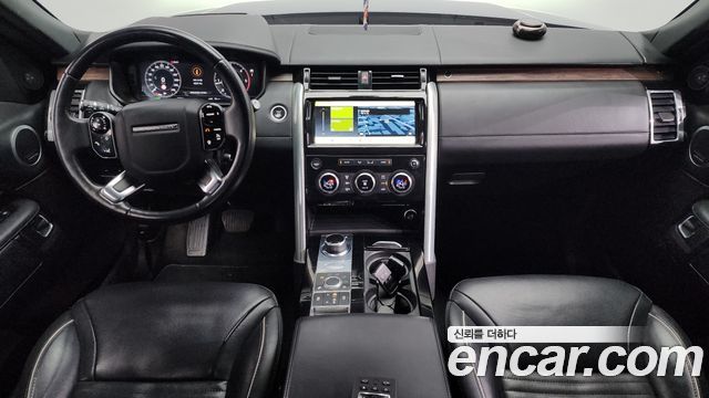 Land Rover Discovery 5 3.0 SD6 HSE Luxury 2019 — фото 7