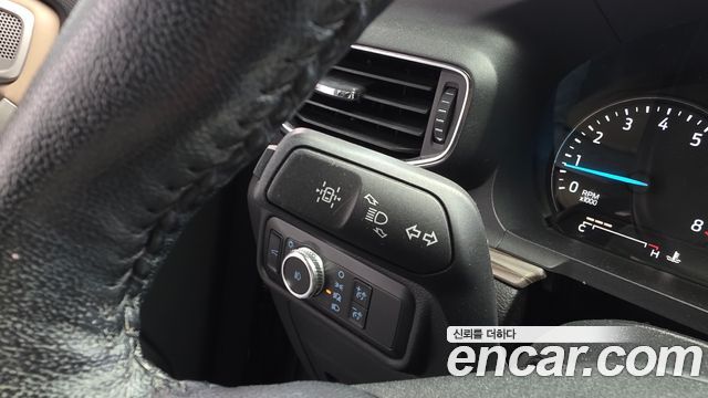 Ford Explorer (VI) 2.3 LimIted 4WD 2022 — фото 30
