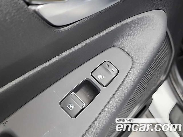 Hyundai Santa Fe Diesel 2.2 2WD Prestige 2021 — фото 18