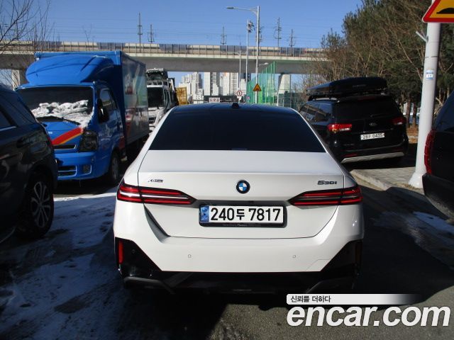 BMW 5 Series (G60) 530i xDrive M Sport 2024 — фото 4