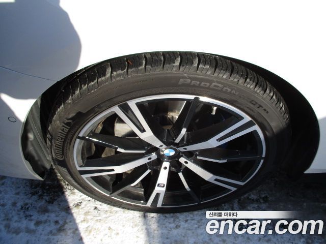BMW 5 Series (G60) 530i xDrive M Sport 2024 — фото 16