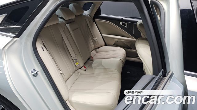 Kia K8 2.5 Gasoline 2WD Noblesse 2025 — фото 12