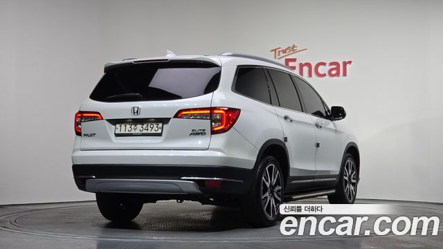 Honda Pilot (III) 3.5 Elite 2021 — фото 2