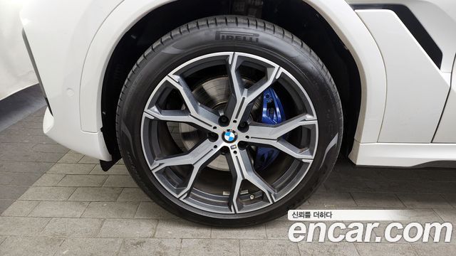 BMW X6 (G06) xDrive40i M Sport 2023 — фото 5